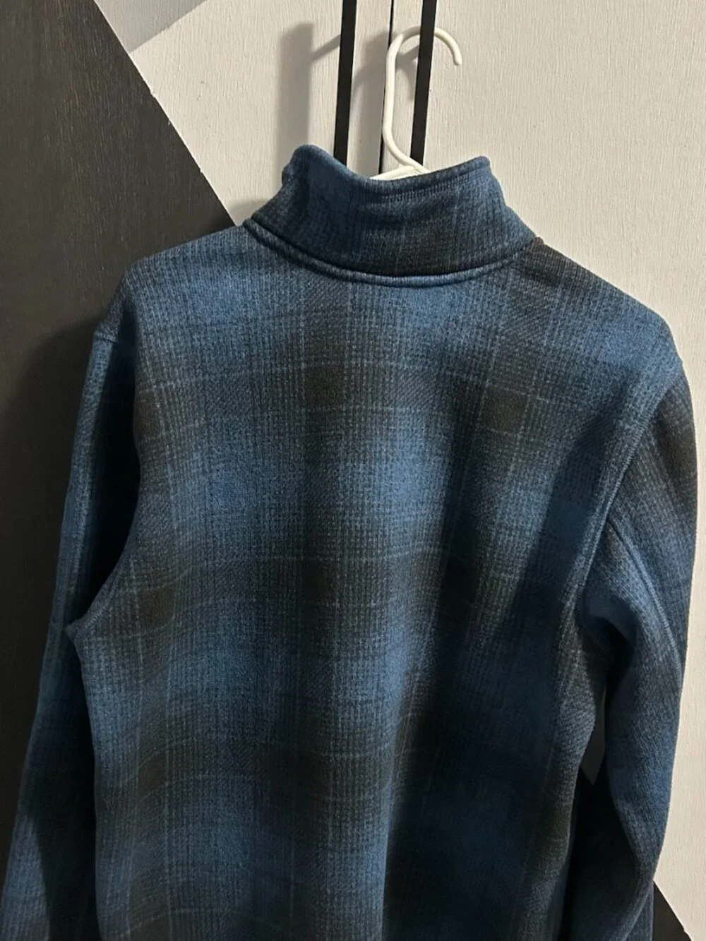 North Face Blue/Black Plaid Sweater Fleece 1/2 Zip Pullover Men's Size L